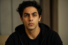 Shashi Tharoor’dan “The Ba*ds of Bollywood” Yorumu: “Satılık Değilim” Polemiği Büyüyor